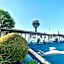 Casa Blanca Inn & Suites Whittier
