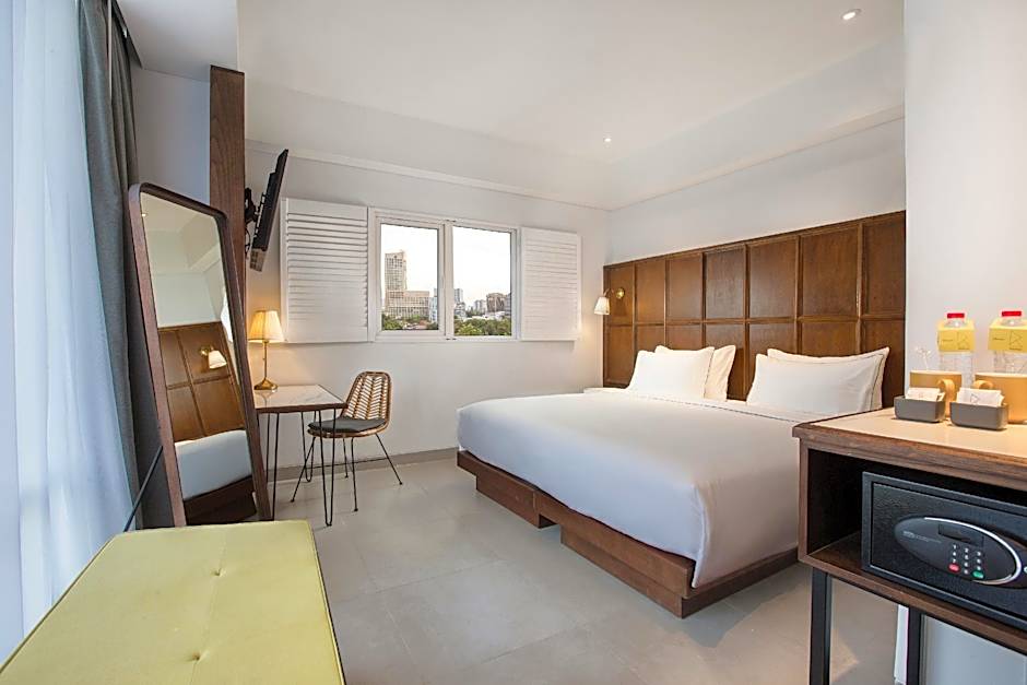 Kampi Hotel Tunjungan - Surabaya