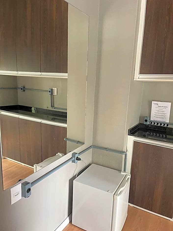 Esquina 8 Suítes Confort & Hostel