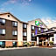 Holiday Inn Express Hotel & Suites - Belleville Area By IHG