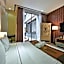 1825 Gallery Hotel