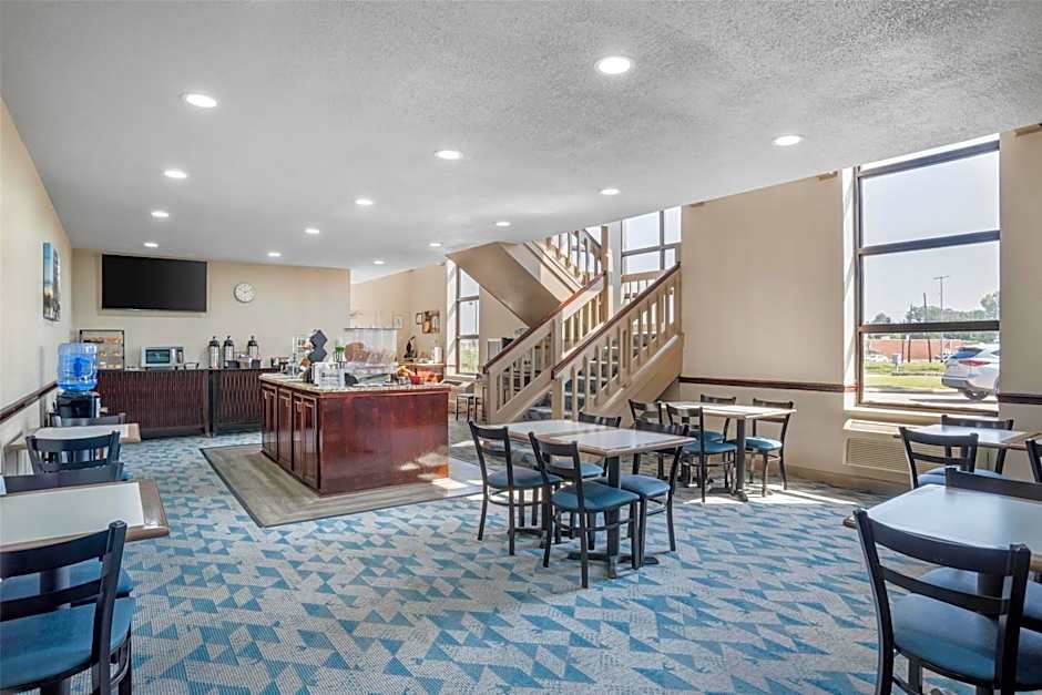 SureStay Plus Hotel by Best Western Greenwood