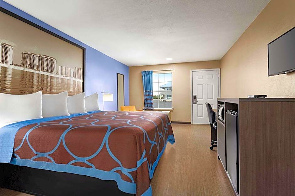 Super 8 by Wyndham Foley