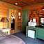 Shaver Lake Village Hotel