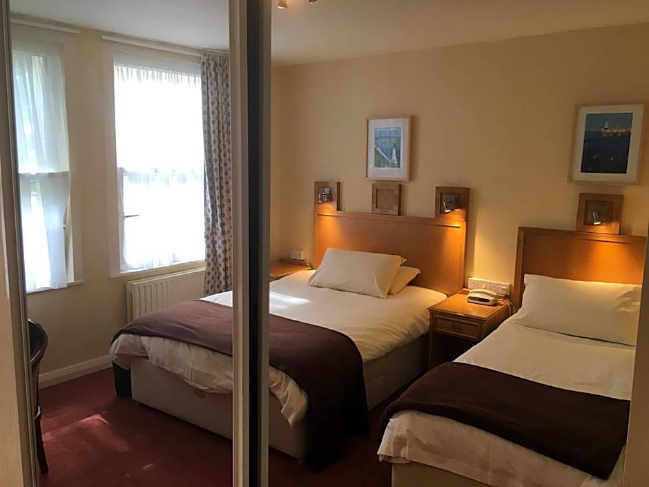 Welbeck Hotel & Apartments IOM