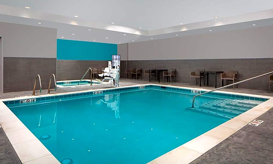 avid hotel Wenatchee