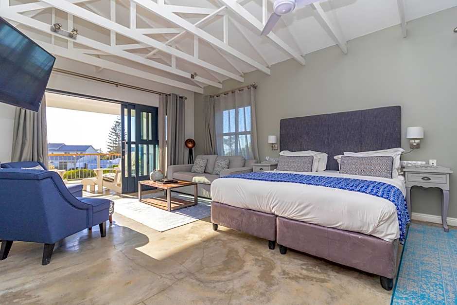 Whale Rock Luxury Lodge