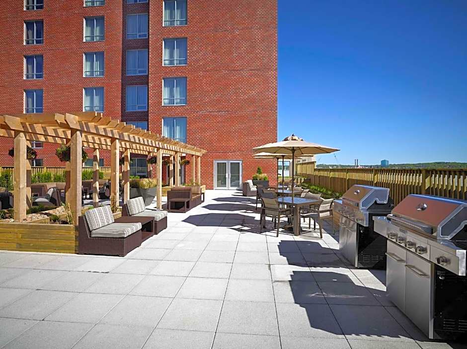 Homewood Suites By Hilton Halifax Downtown