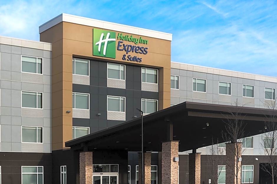 Holiday Inn Express & Suites West Edmonton-Mall Area By IHG