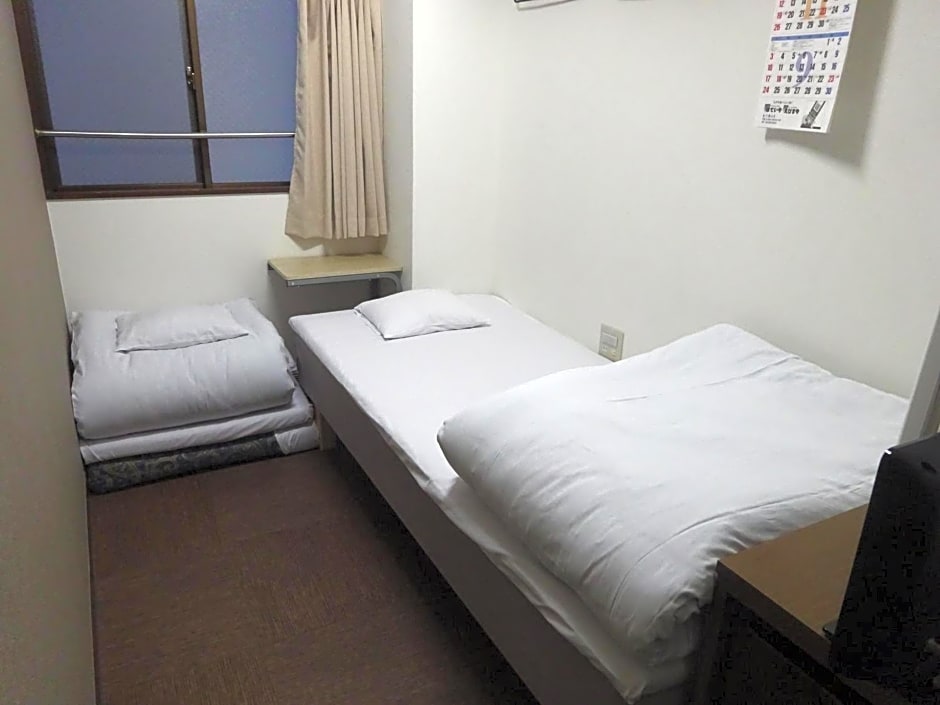 Economy Hotel Hoteiya