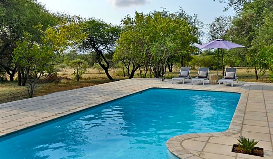 Tshukudu Game Lodge
