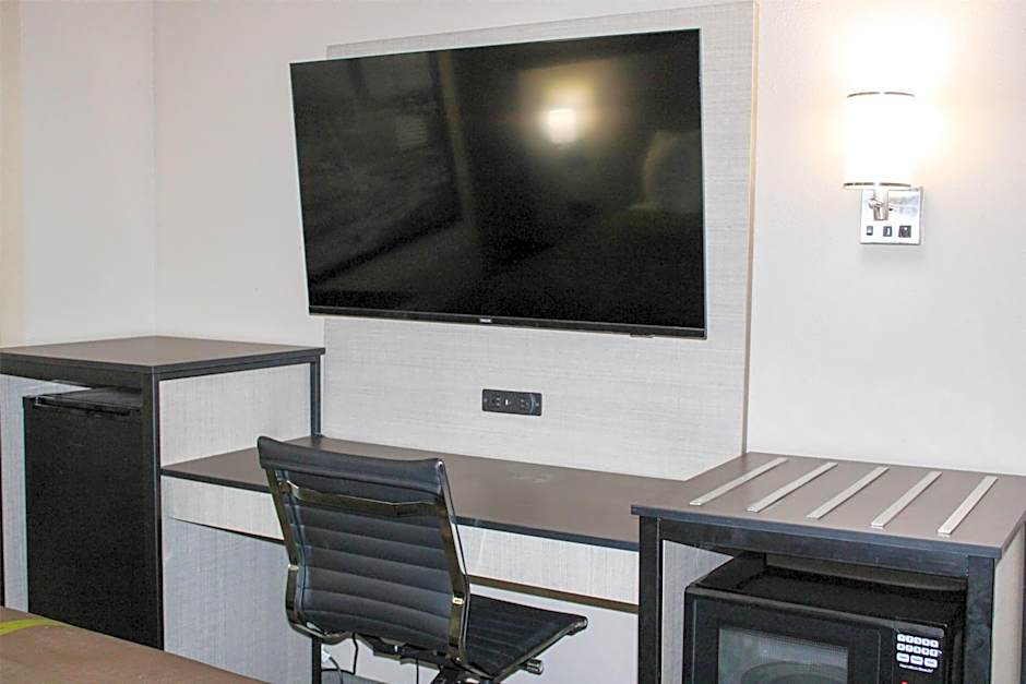 Super 8 by Wyndham Athens