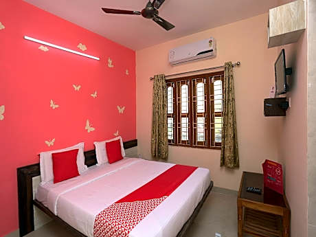 Hotel O Greenland Inn