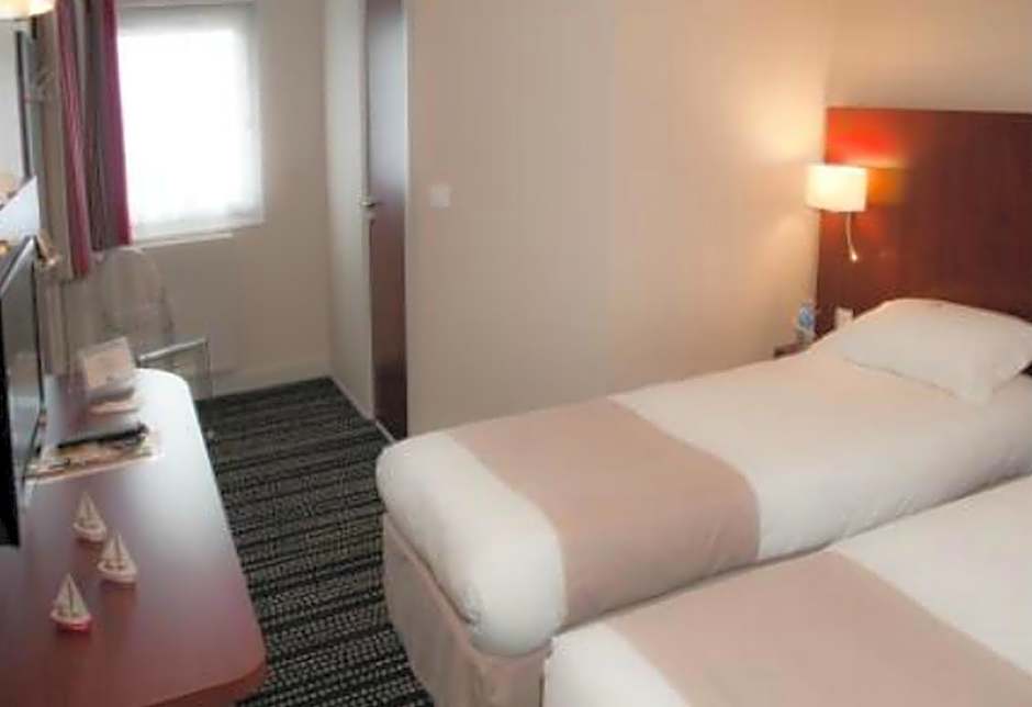 Kyriad Saint-Malo Dinard