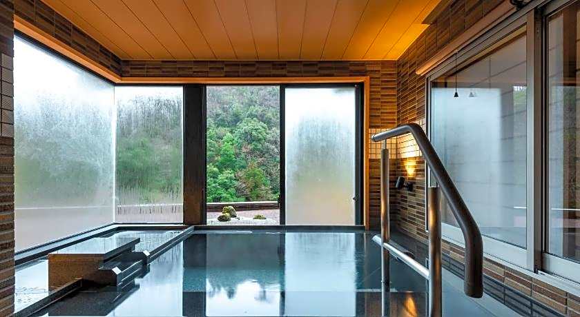 Shirasagiyu Tawaraya