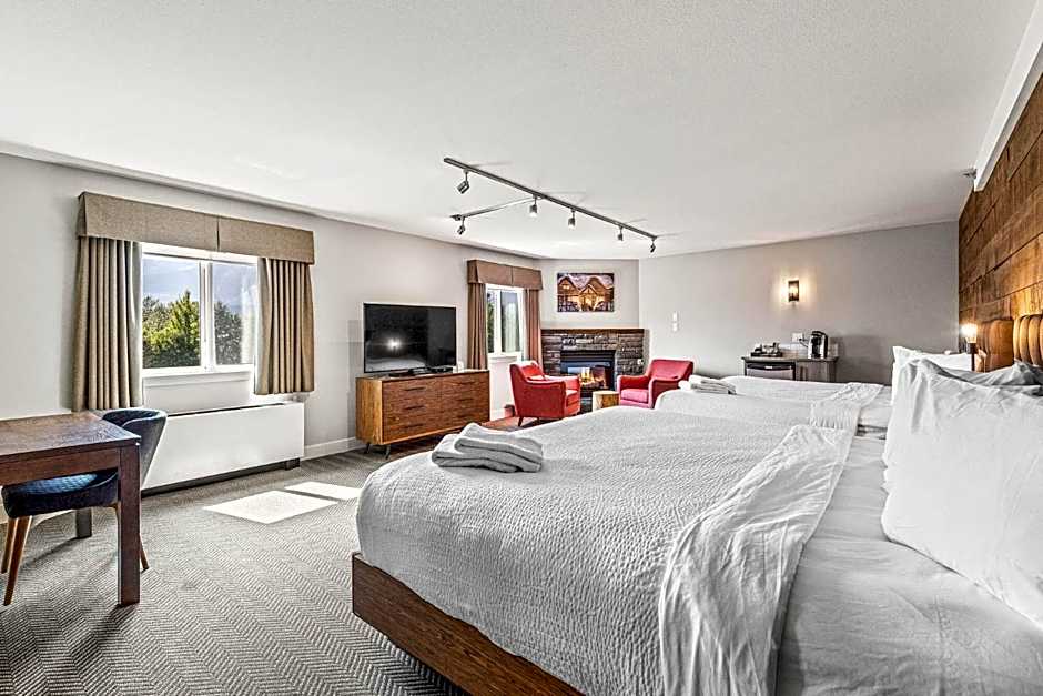 Photo 1 of 7 of Deluxe 1 King Bed