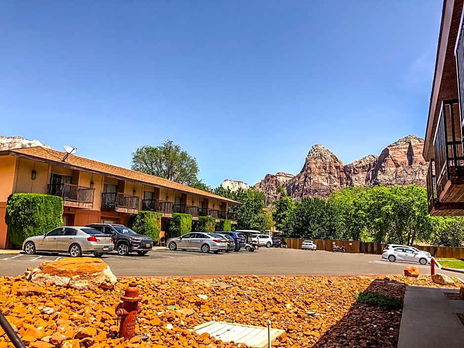 Bumbleberry Inn