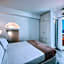 Athina Luxury Suites