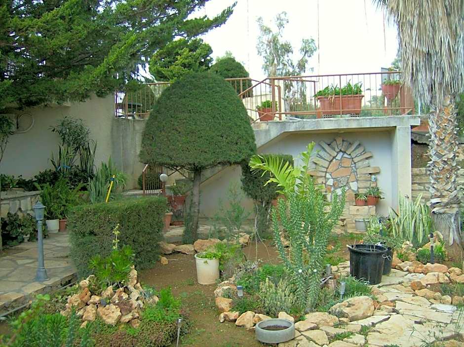 Rantzo Holiday Apartments