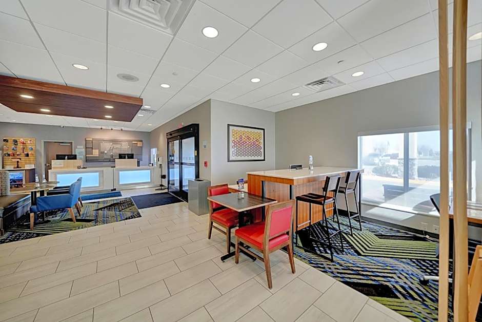 Holiday Inn Express Hotel & Suites Beatrice By IHG