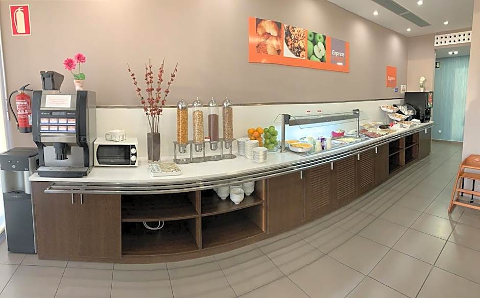Holiday Inn Express Vitoria By IHG