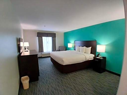 Quality Inn & Suites Houma