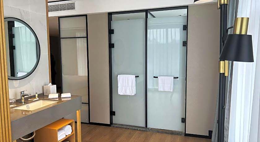 Hilton Garden Inn Huzhou Anji Phoenix Mountain