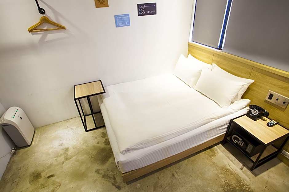 CHASE Hotel