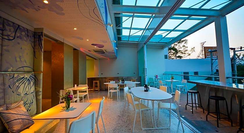 Comet Hotel Surat Thani