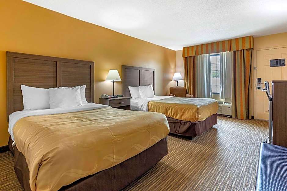 Quality Inn & Suites Hanes Mall