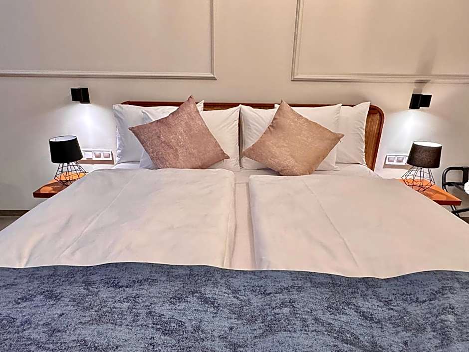 Bazaar Boutique Residence
