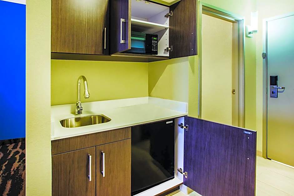 La Quinta Inn & Suites by Wyndham Kokomo