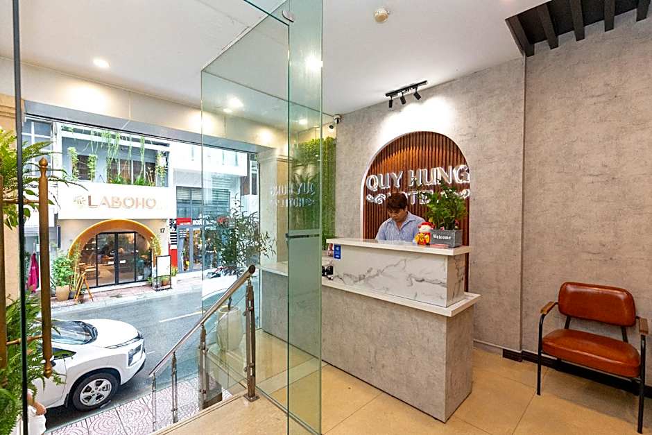 Quý Hùng Hotel - City Centre