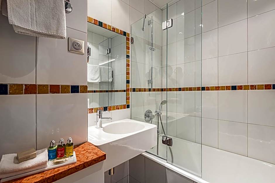 Hotel Saint-Paul Rive-Gauche