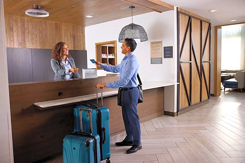 Staybridge Suites Dallas Grand Prairie By IHG