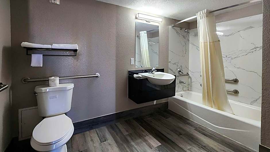 Studio 6 Houston TX Medical Center NRG Stadium