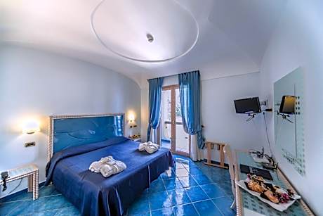 Superior Double Room with Harbor View