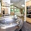 Ladera Retreat Lodges