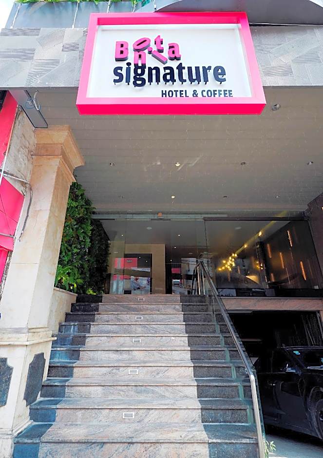 Bonita Signature BTX Hotel 