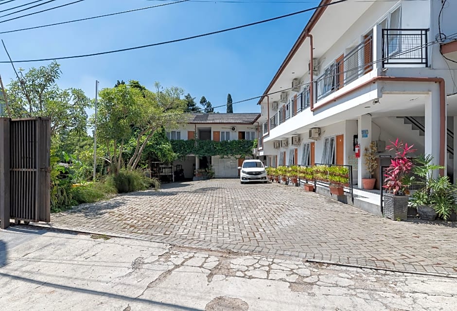 Urbanview Kazanan Setiabudi Bandung