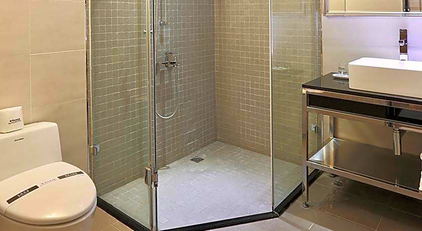 Royal Group Hotel Chang Chien Branch