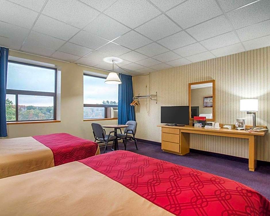 Econo Lodge Manchester