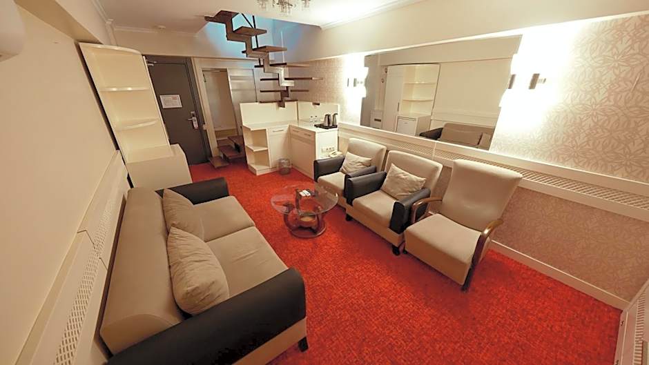 Lycus River Thermal Hotel