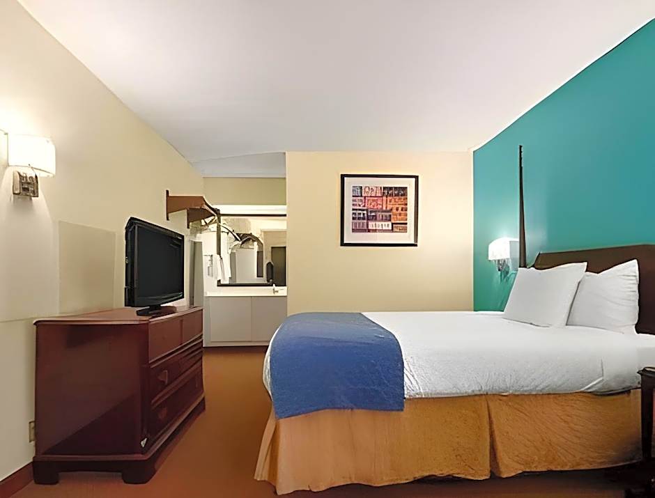 Baymont by Wyndham Florence