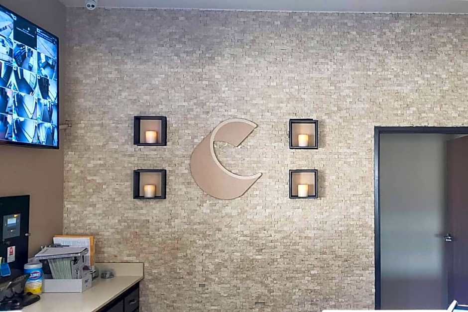 Comfort Suites Grand Prairie - Arlington North