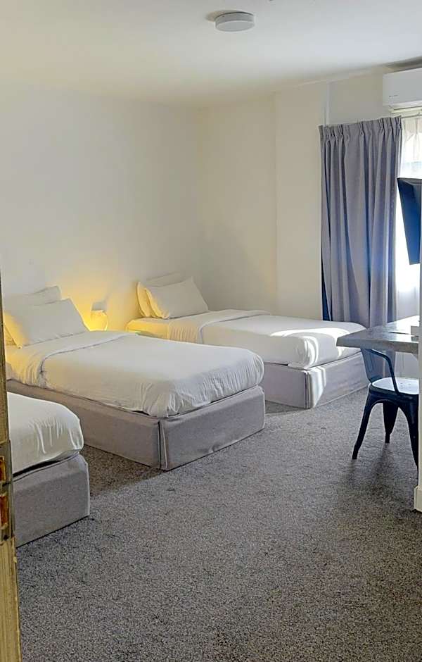 Nomads Hotel