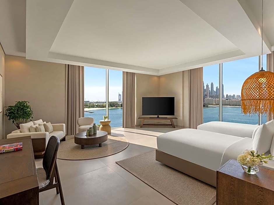 Photo 1 of 7 of Executive Grand 1 King Bed Suite