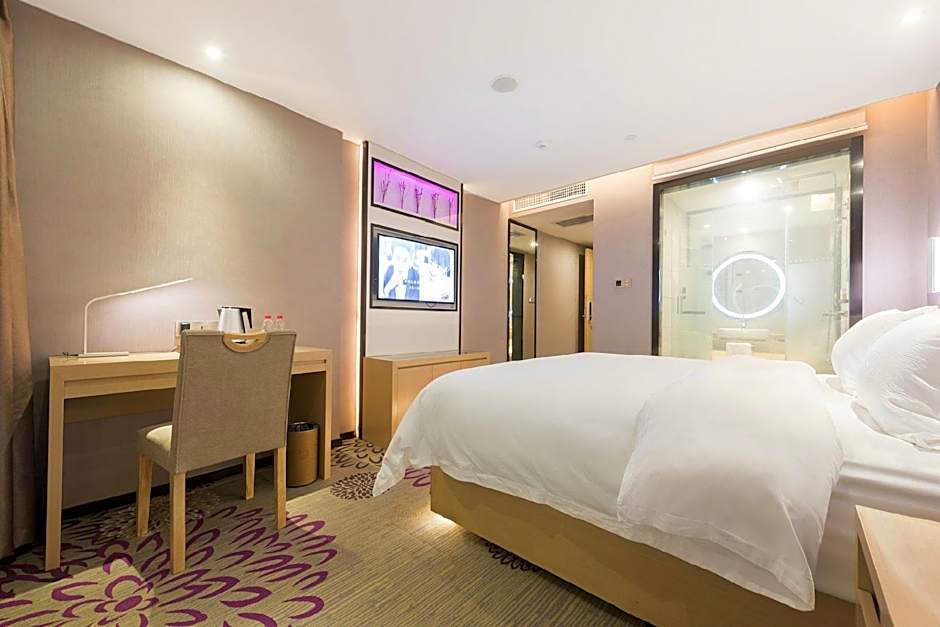 Lavande Hotel Heyuan Avenue Asia's first fountain