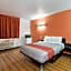 Motel 6-Davenport, IA