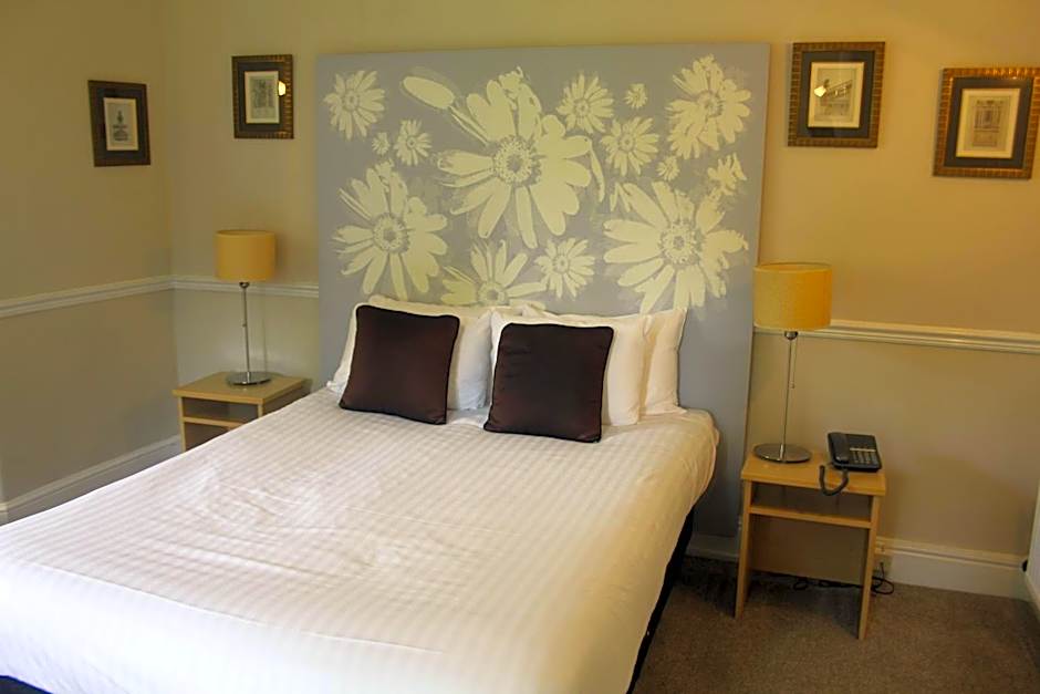 Nant Ddu Lodge Hotel & Spa